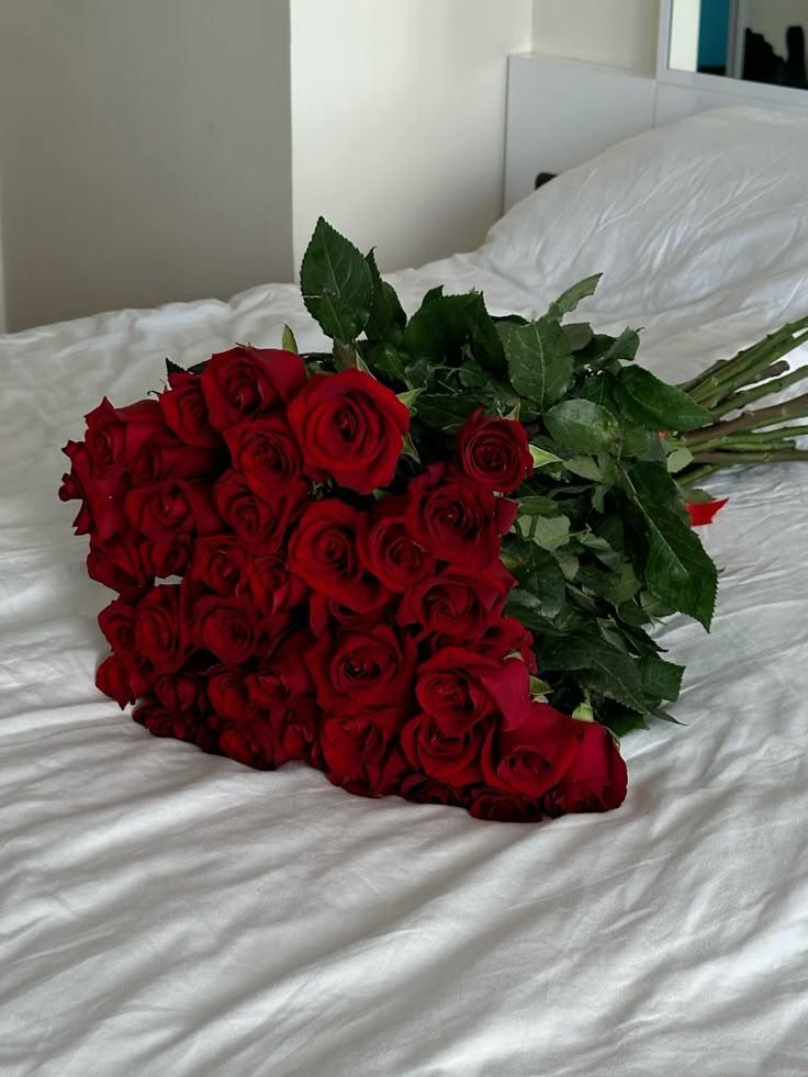 Corporate meeting room with carefully timed floral arrangements that maintain elegance throughout business hours